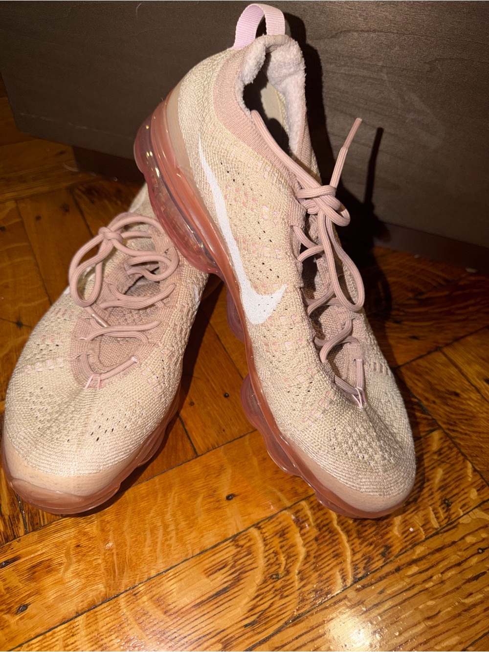Nike Women's Flyknit Sneakers in Light Pink and White